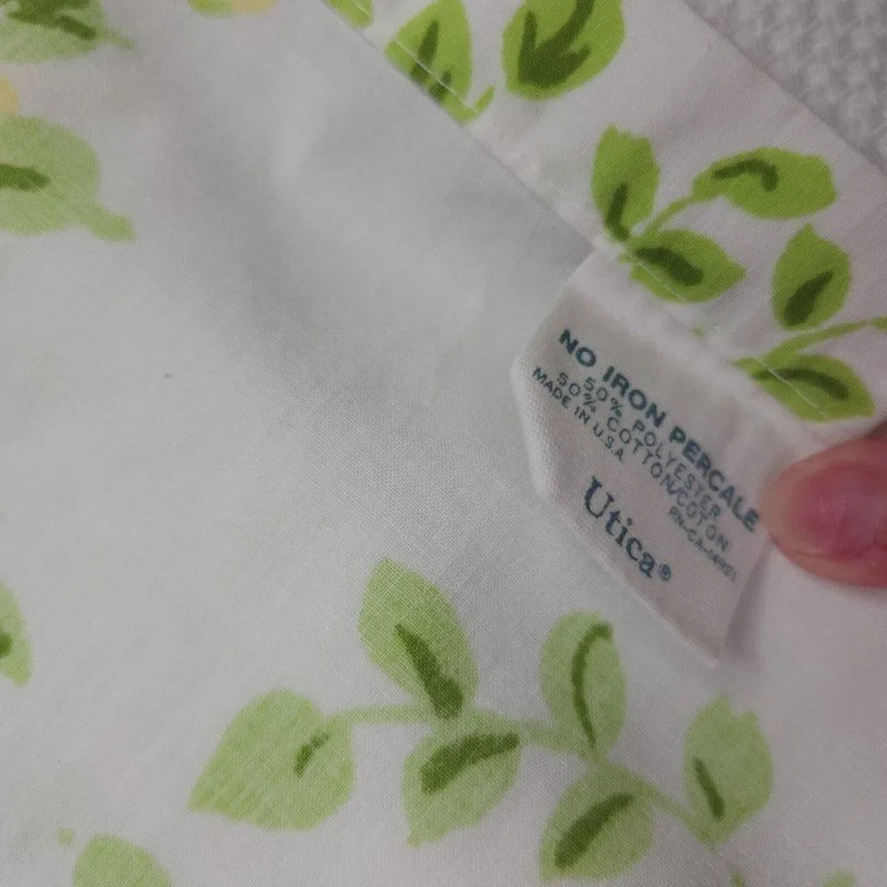 Vintage 70s Stevens Utica Yellow Roses Flat Sheet Twin Size Percale